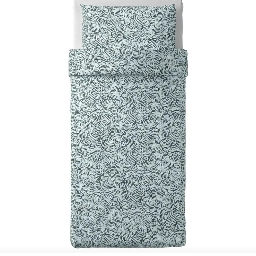 IKEA TRÄDKRASSULA Twin Duvet Cover in Blue and White